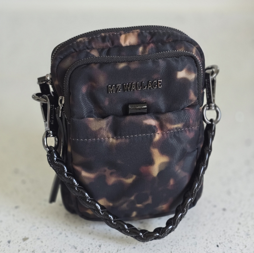 SOLD ♡ | Tortoise Crossbody - Picture 3 of 13